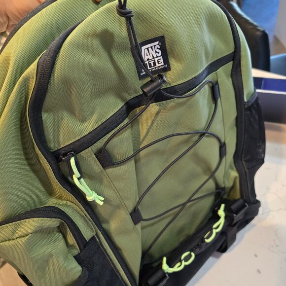 Brand New Vans MTE Breakout Backpack Loden Green SCHOOL HIKING SKATEBOARDING - Picture 6 of 12